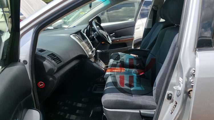 2012 TOYOTA HARRIER
