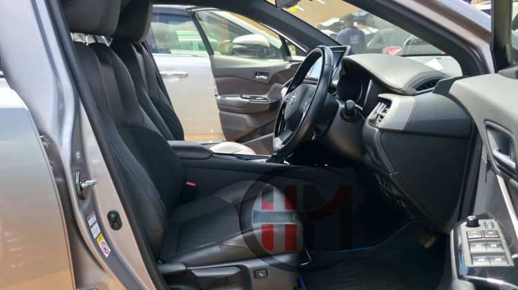 2017 TOYOTA C-HR