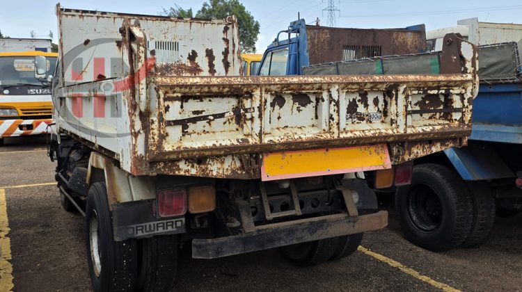 1988 ISUZU JUSTON TIPPER
