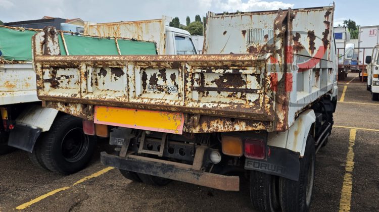 1988 ISUZU JUSTON TIPPER