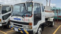 1990 ISUZU FORWARD VACUUM TANKER