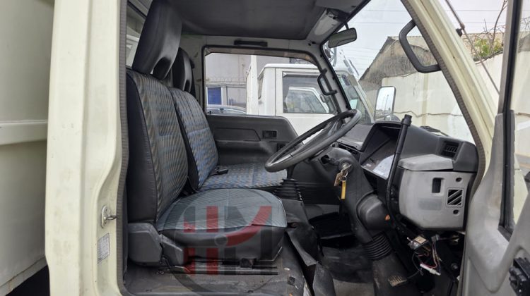 1992 MITSUBISHI CANTER 4D33 TIPPER