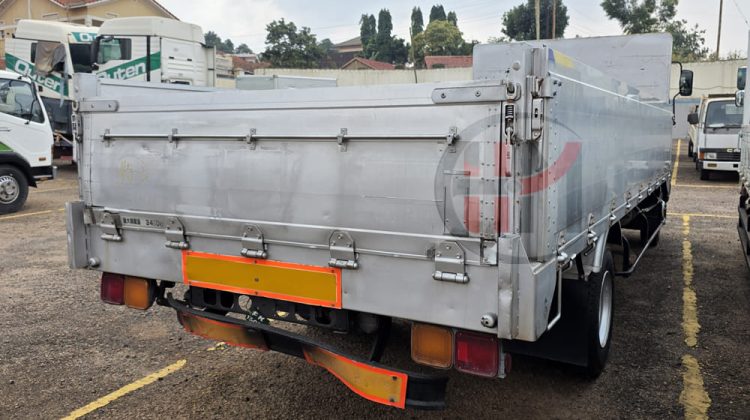 1996 MITSUBISHI FUSO FIGHTER TRUCK