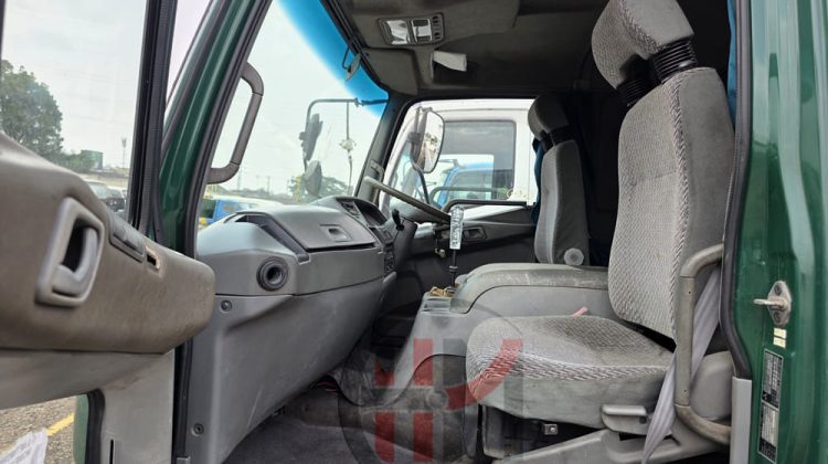 1996 MITSUBISHI FUSO FIGHTER TRUCK