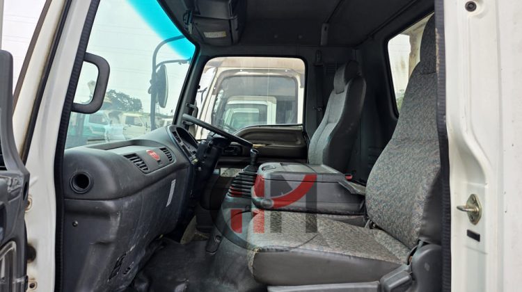 2005 ISUZU FORWARD TIPPER