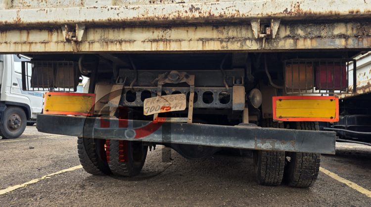 2005 ISUZU FORWARD TIPPER