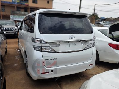 2012 TOYOTA VELLFIRE
