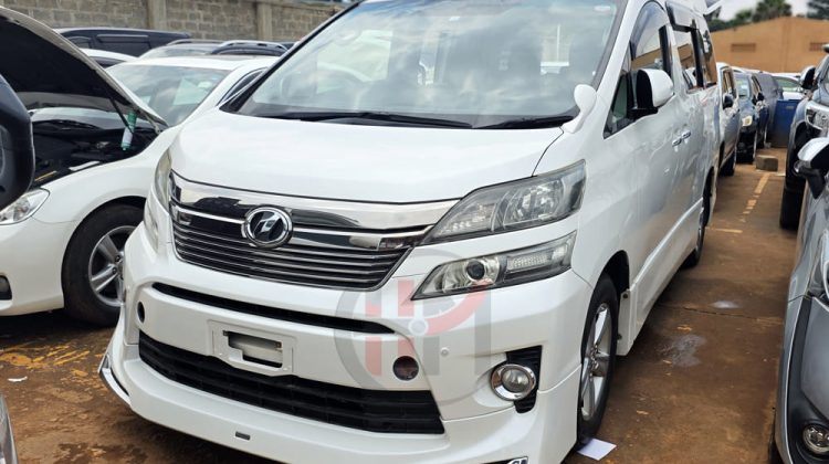 2012 TOYOTA VELLFIRE