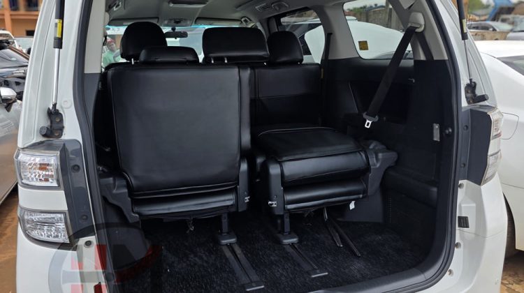 2012 TOYOTA VELLFIRE