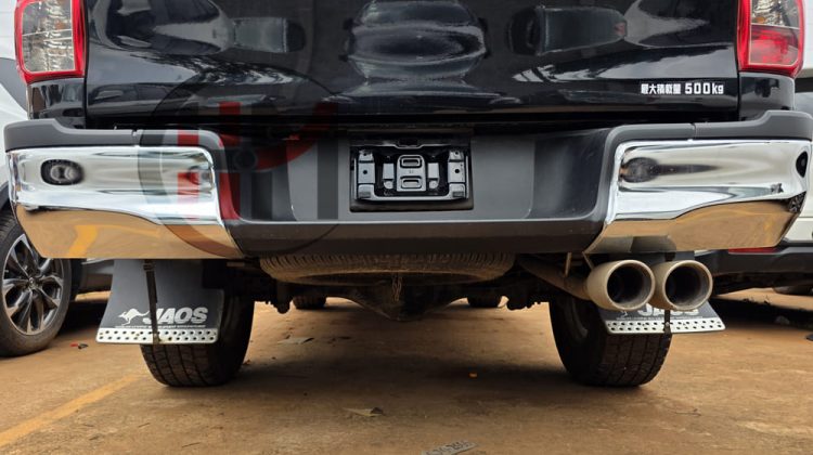 2019 TOYOTA HILUX DOUBLE CABIN