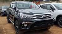 2019 TOYOTA HILUX DOUBLE CABIN