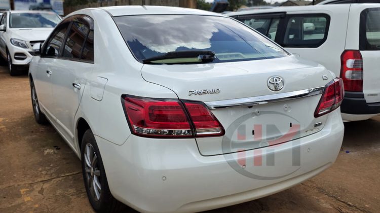 2019 TOYOTA PREMIO