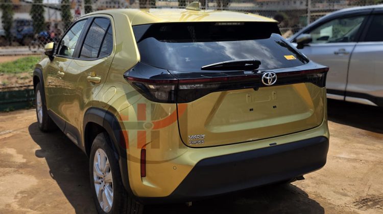 2020 TOYOTA YARIS CROSS