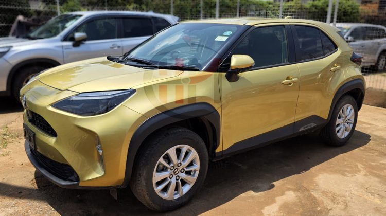 2020 TOYOTA YARIS CROSS