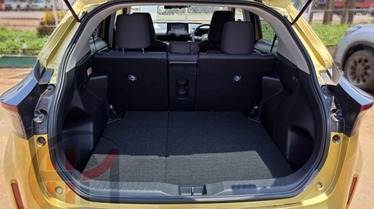 2020 TOYOTA YARIS CROSS