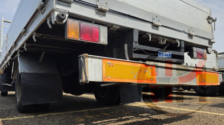 1990 ISUZU ELF 3.5 TRUCK
