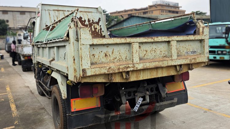 1994 HINO RANGER TIPPER H07D