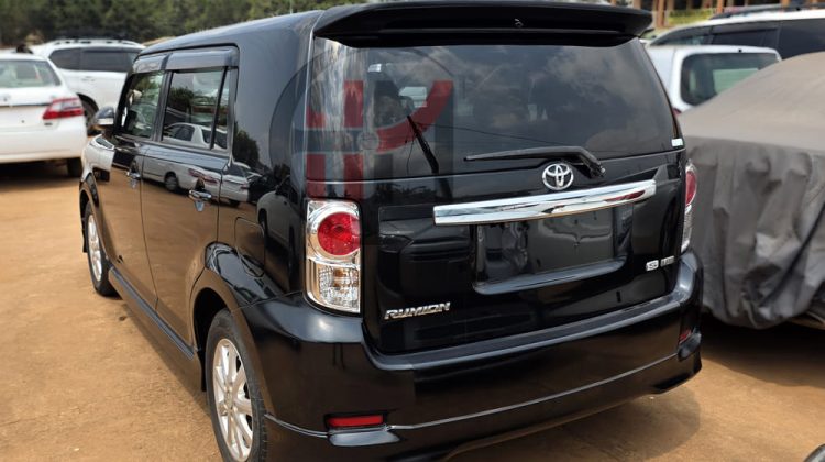 2012 TOYOTA COROLLA RUMION