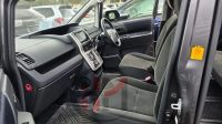 2012 TOYOTA VOXY