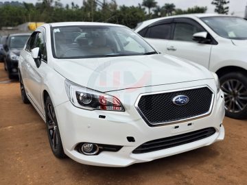 2015 SUBARU LEGACY B4