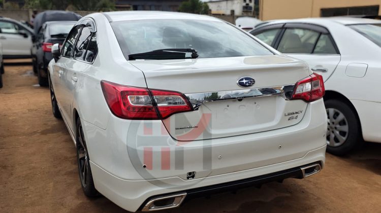2015 SUBARU LEGACY B4