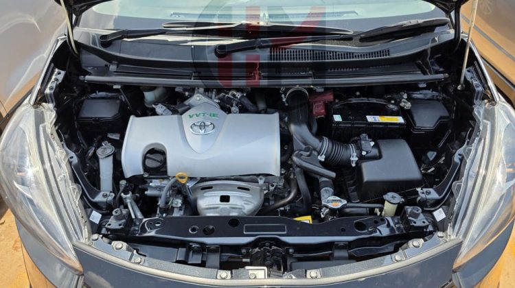 2016 TOYOTA SIENTA