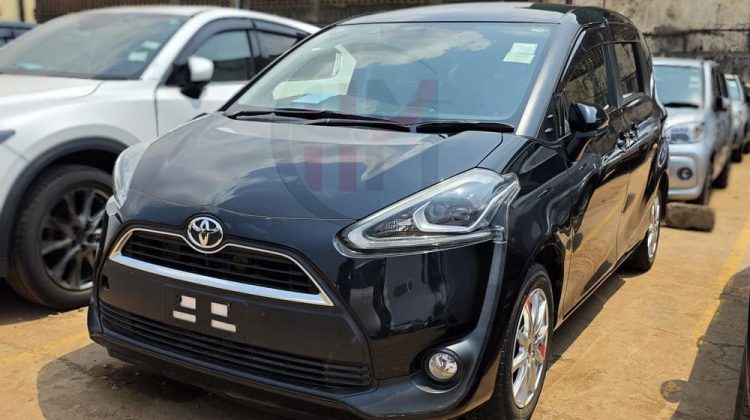 2016 TOYOTA SIENTA