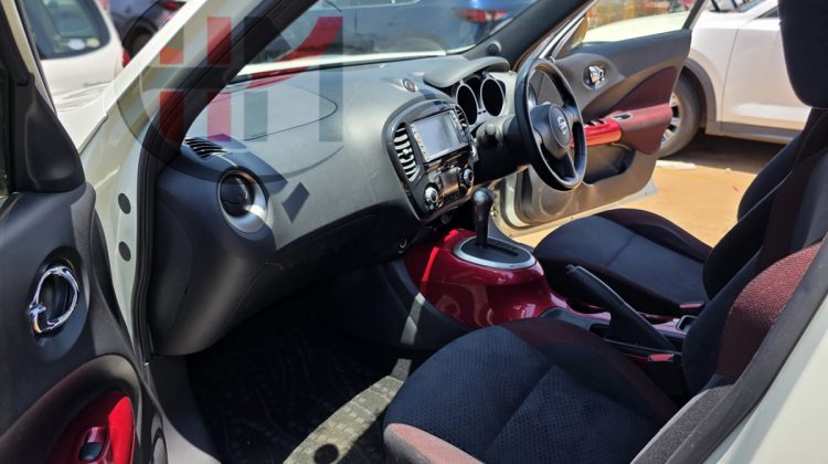 2012 NISSAN JUKE