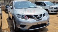 2016 NISSAN X-TRAIL