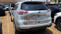 2016 NISSAN X-TRAIL