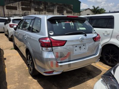 2016 TOYOTA COROLLA FIELDER