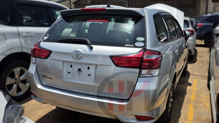 2016 TOYOTA COROLLA FIELDER