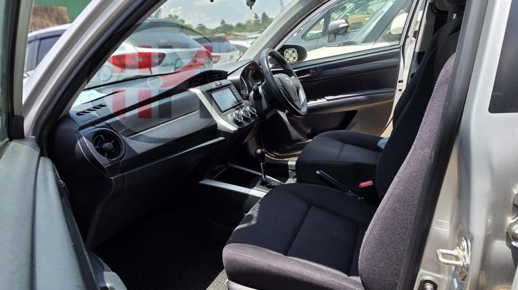 2016 TOYOTA COROLLA FIELDER