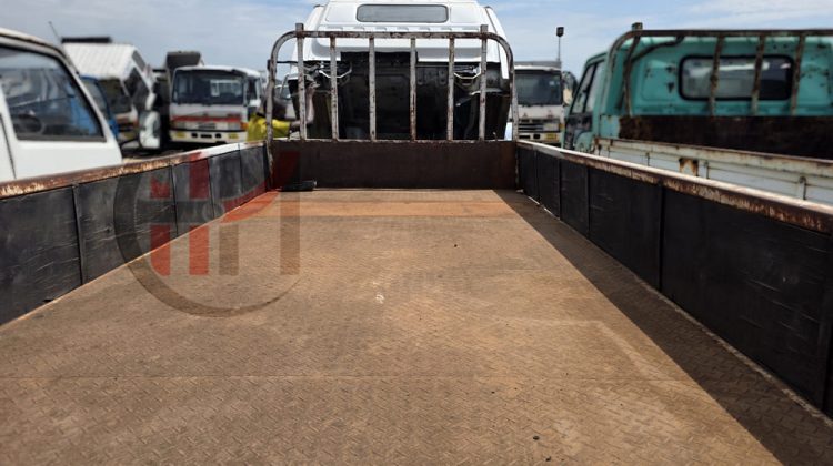 1988 ISUZU ELF 250 TRUCK