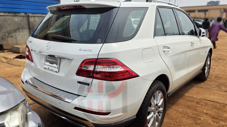 2012 MERCEDES BENZ ML350 4MATIC