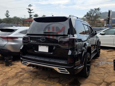 2016 TOYOTA LAND CRUISER V8