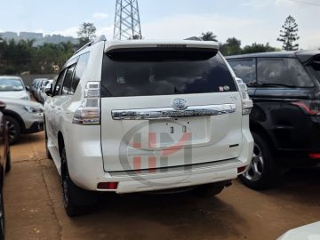 2016 TOYOTA LAND CRUISER PRADO TX
