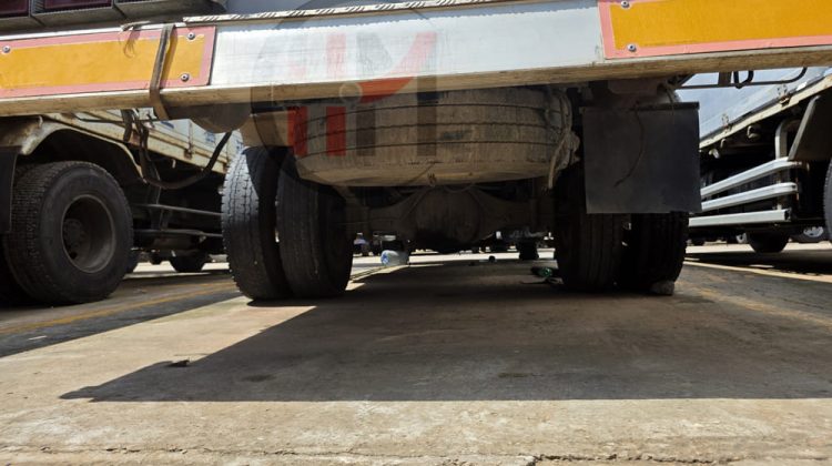 1991 HINO RANGER TRUCK