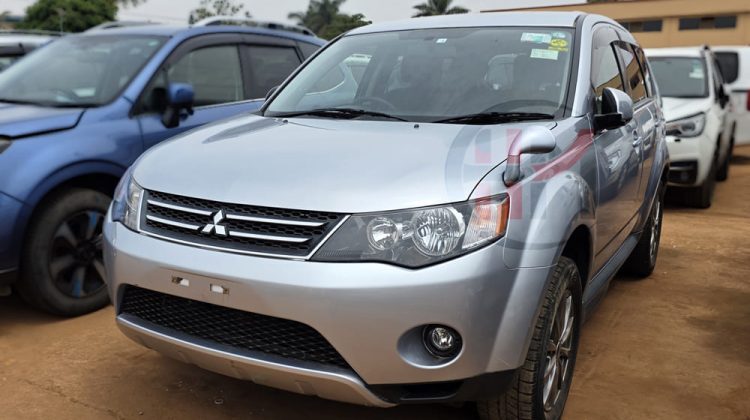 2012 MITSUBISHI OUTLANDER