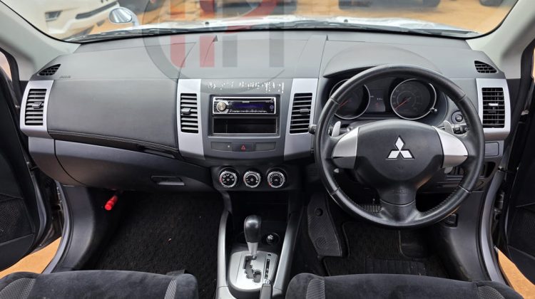 2012 MITSUBISHI OUTLANDER