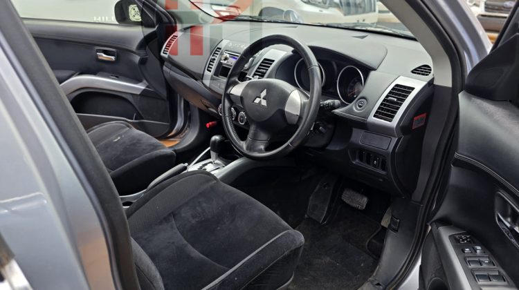 2012 MITSUBISHI OUTLANDER