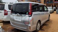 2014 TOYOTA NOAH