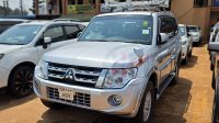 2013 MITSUBISHI PAJERO