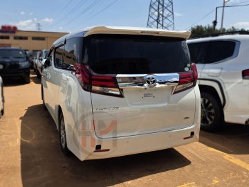 2017 TOYOTA ALPHARD