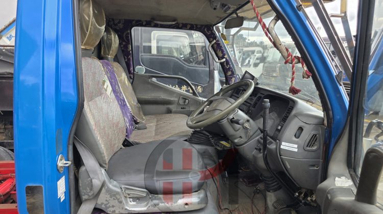 1993 MITSUBISHI CANTER TIPPER