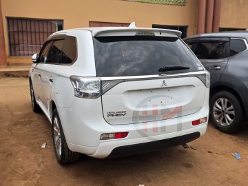 2013 MITSUBISHI OUTLANDER PHEV