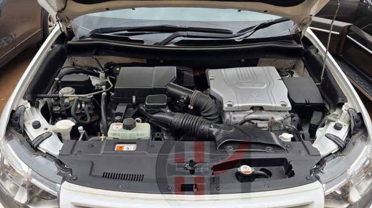 2013 MITSUBISHI OUTLANDER PHEV