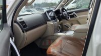 2018 TOYOTA LAND CRUISER V8