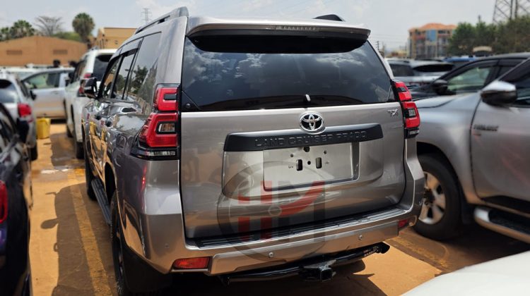2022 TOYOTA LAND CRUISER PRADO TX