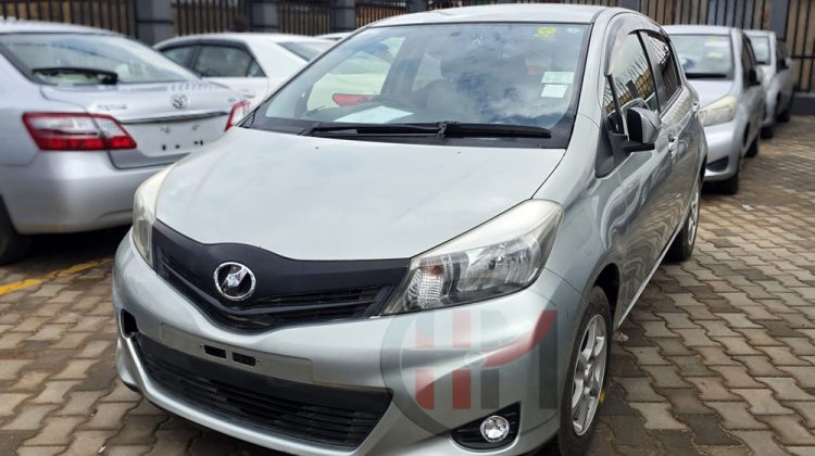 2012 TOYOTA VITZ